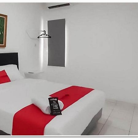 Reddoorz Syariah @ Jl Raya Sukabumi Hotel Sukaraja  Exterior foto